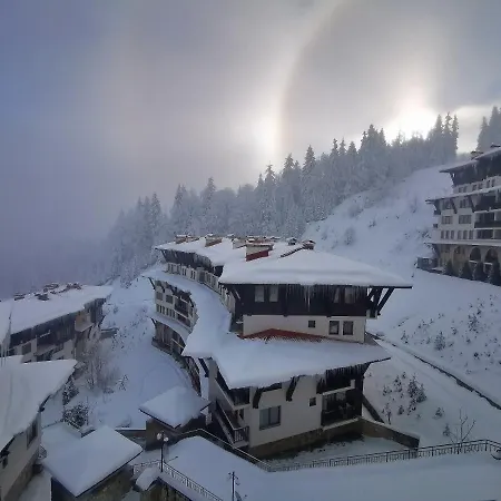 Viva 4 To The Door Complex Grand Monastery Apartment