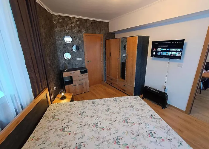 Viva 4 To The Door Complex Grand Monastery Apartmán *